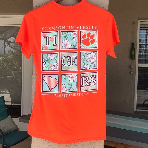 Gildan Tops - Clemson University Tigers short sleeve t-shirt NWT